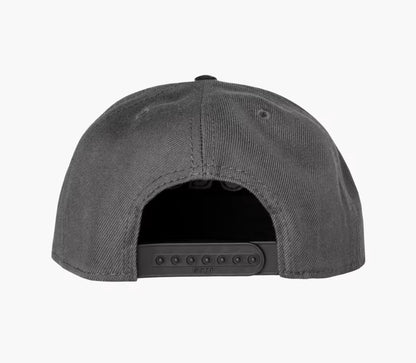 ROGUE GRAY FLAT BILL HAT