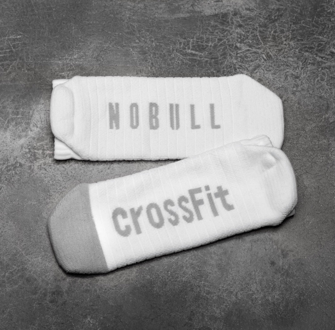 NOBULL LOW SOCKS